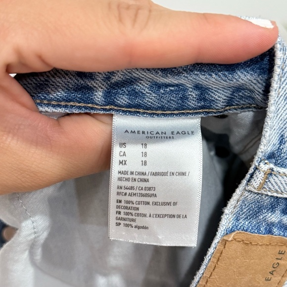 American Eagle 90s Boyfriend Shorts High Waisted Women’s Size 18 - Picture 5 of 5